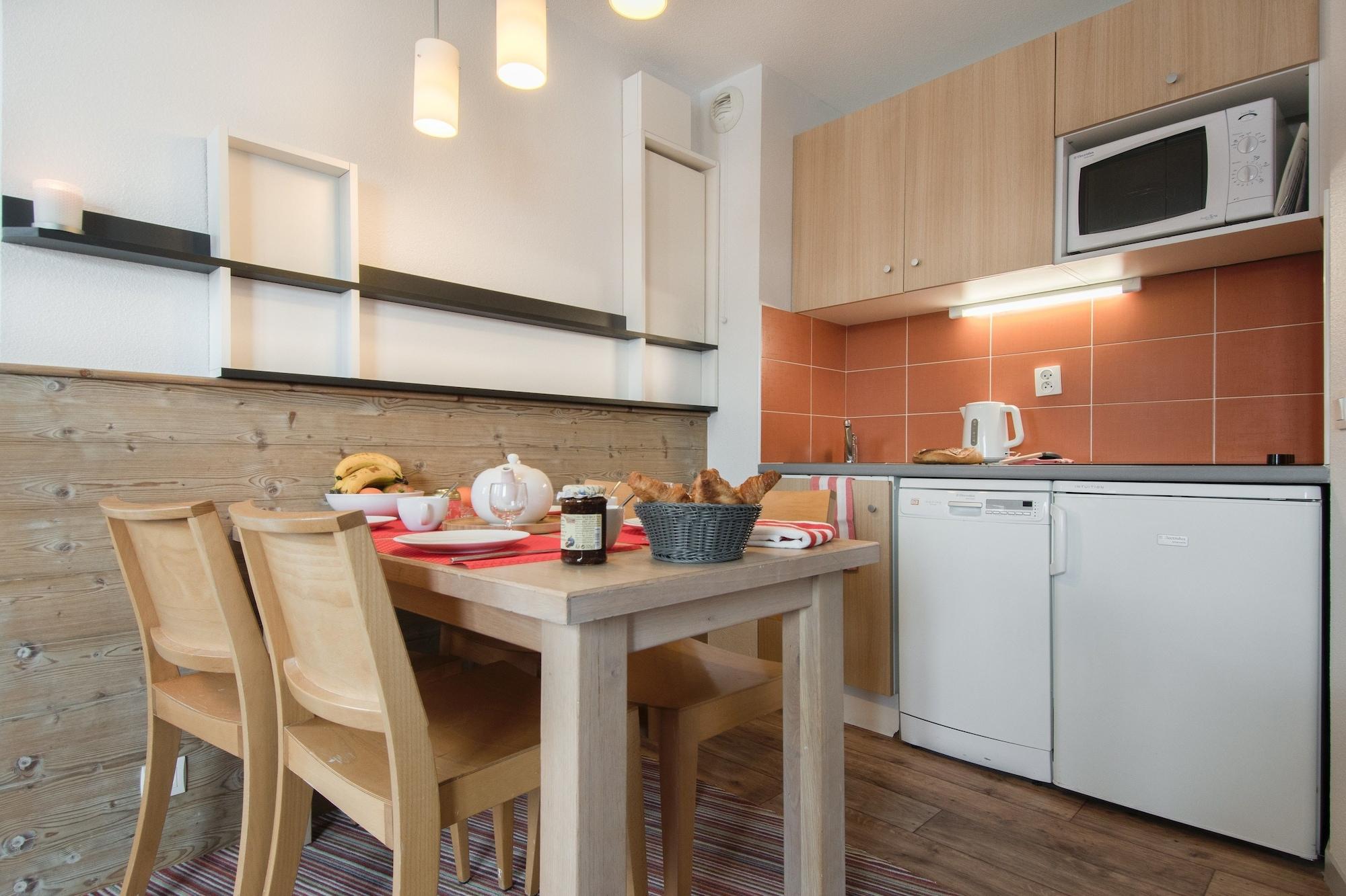Residence Pierre & Vacances Le Britania La Tania Εξωτερικό φωτογραφία