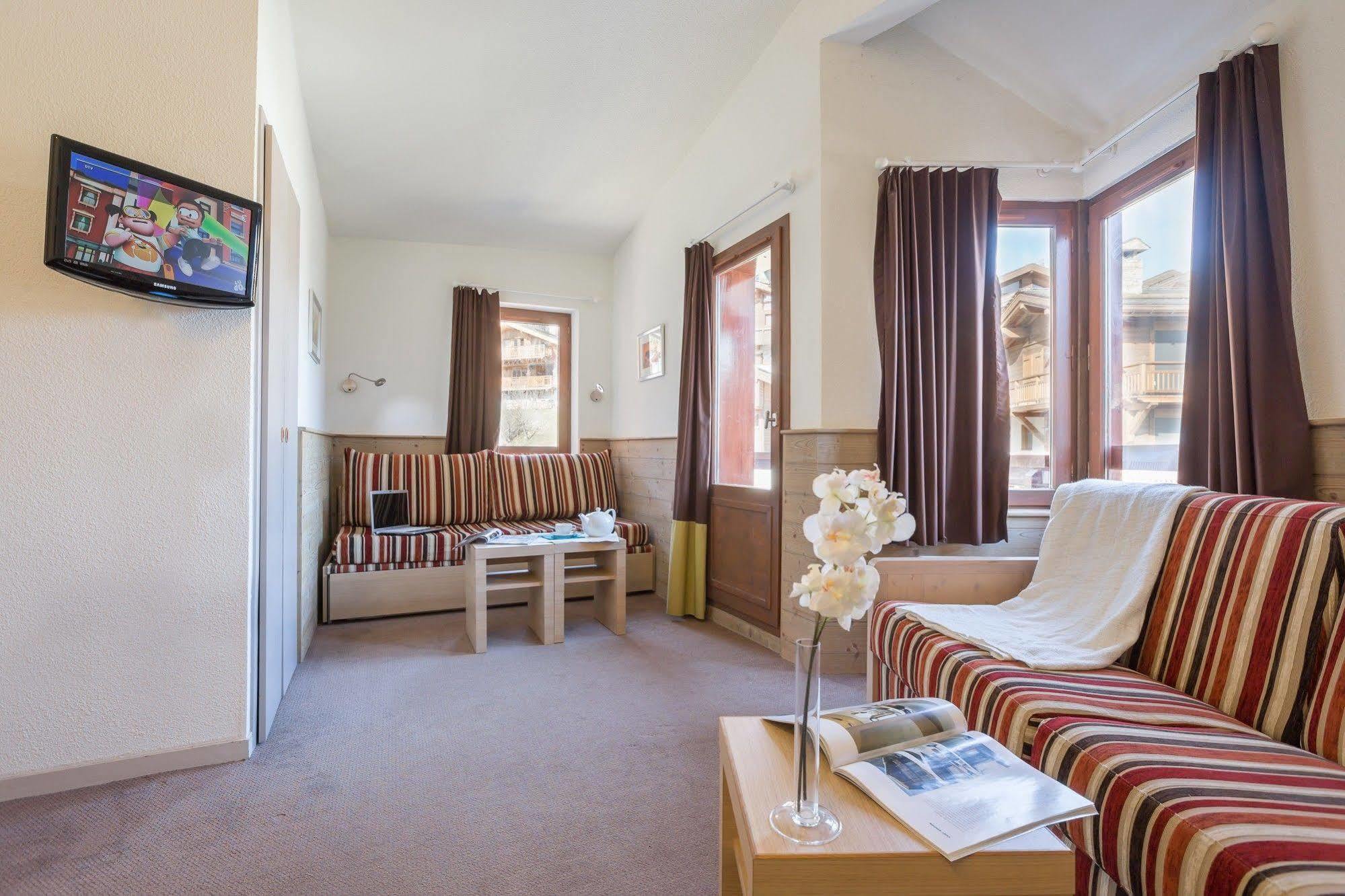 Residence Pierre & Vacances Le Britania La Tania Εξωτερικό φωτογραφία